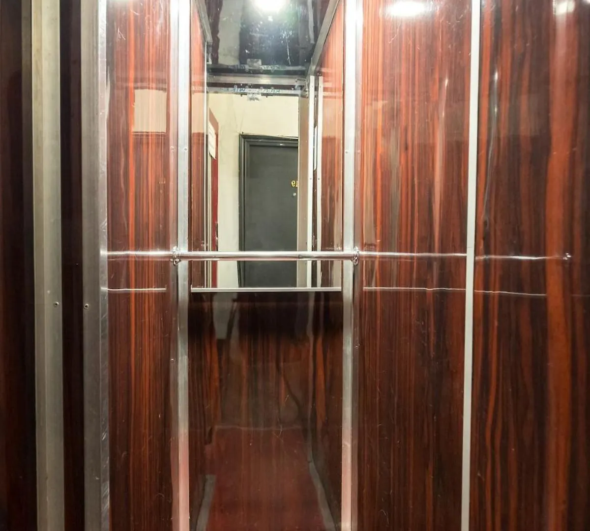Sunny 2Br Large Flat - Amzei Square Apartment Bucharest 0*,  Romania