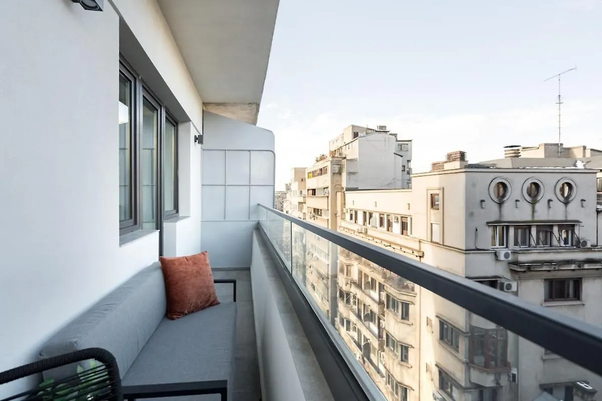 Sunny 2Br Large Flat - Amzei Square Apartment Bucharest