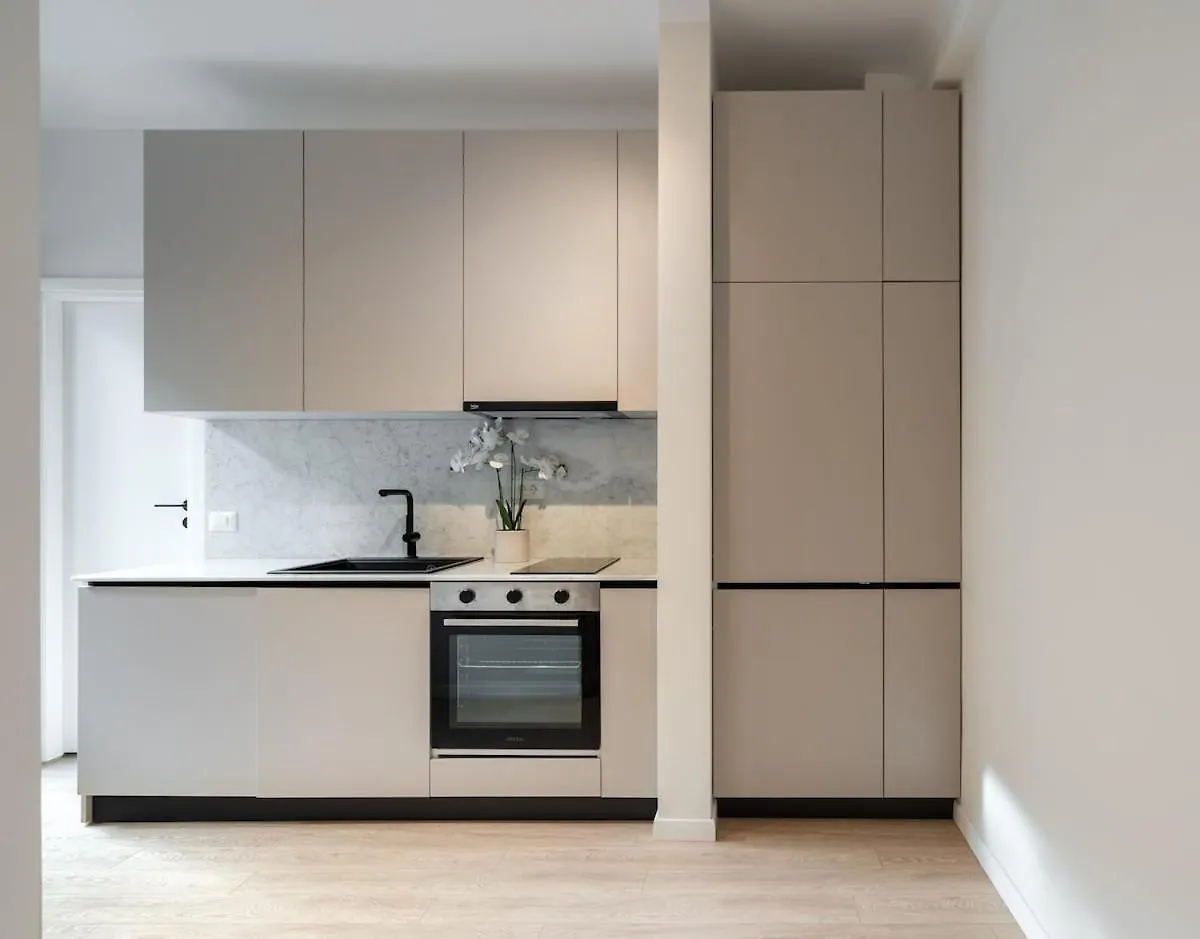 Sunny 2Br Large Flat - Amzei Square Apartment Bucharest 0*,