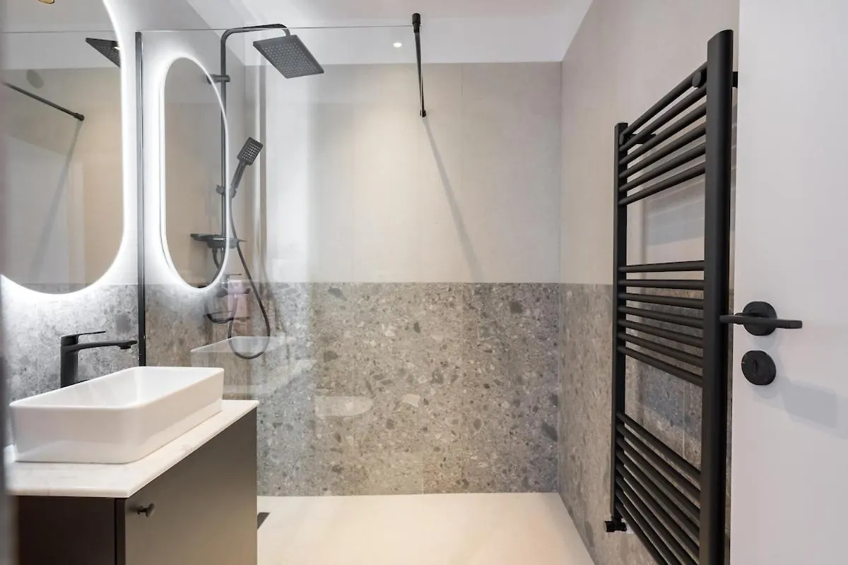 Sunny 2Br Large Flat - Amzei Square Apartment Bucharest 0*,  Romania